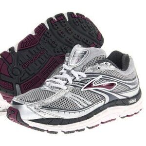 Brooks Addiction 10 in Silver/Anthracite/Plum